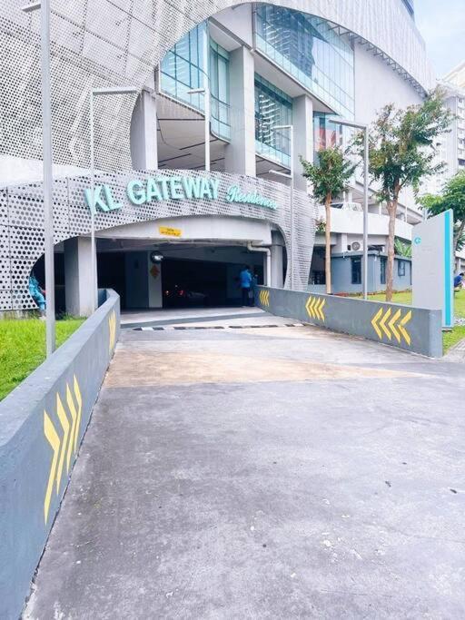 Promo Connected Train 2 Bedroom Kuala Lumpur